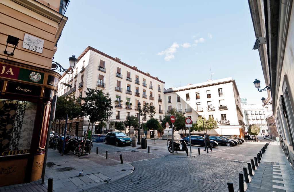 Puerta Del Sol VI Lejlighed Madrid Værelse billede